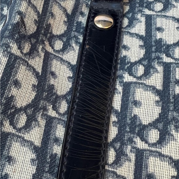 🚨🚨SOLD🚨🚨Dior Navy Trotter Boston Bag - Picture 7 of 14